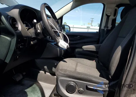 2019 Mercedes-Benz Metris из США, поврежденный, VIN WD4PG2EE9K3575294